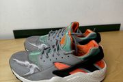 Nike huarache trainers