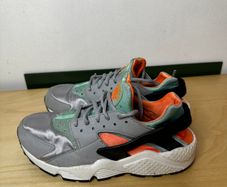 Nike huarache trainers