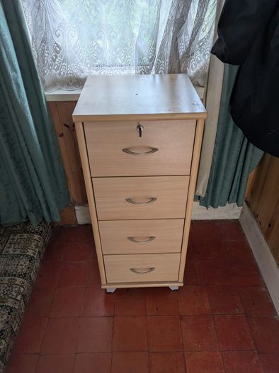 Lockable Drawer Unit