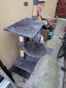 Cat tree