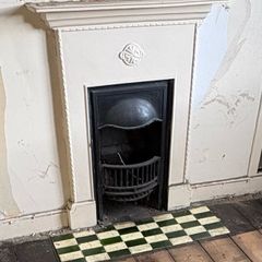 Cast Iron fireplace with grate
