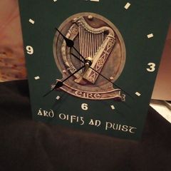 GPO novelty wall clock Irish memorabilia item