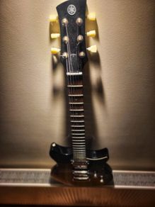 Yamaha Revstar RSE20 _ unwanted gift_ brand new.