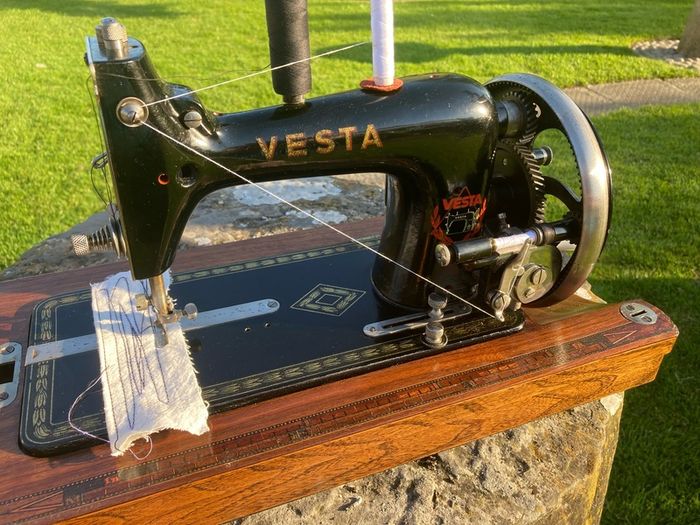 Vesta Vintage Sewing Machine