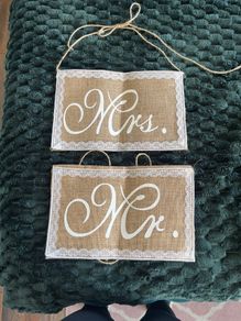 Mr & Mrs burlap signs