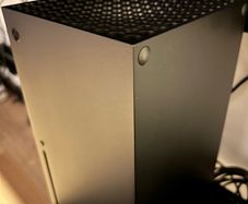 XBOX X series  1Tb SSD used.