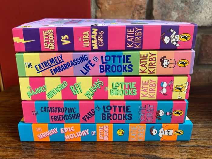 BRAND NEW - Lottie Brooks, book set (5)