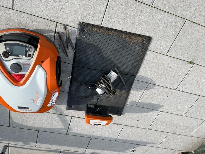 Stihl RMI 632 C Robotic Lawnmower