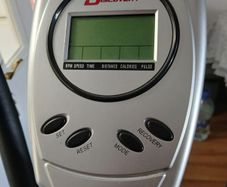 Discovery Cross Trainer