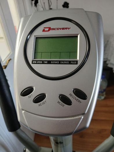 Discovery Cross Trainer