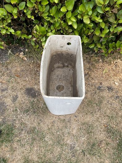 Toilet Cistern