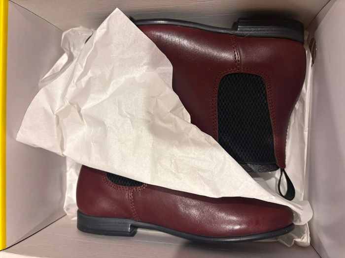 show boots