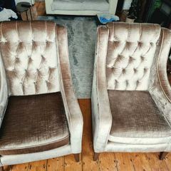 Chairs - Pair of Living Room Chairs