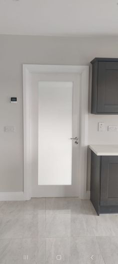 Deanta Brand New Shaker Doors
