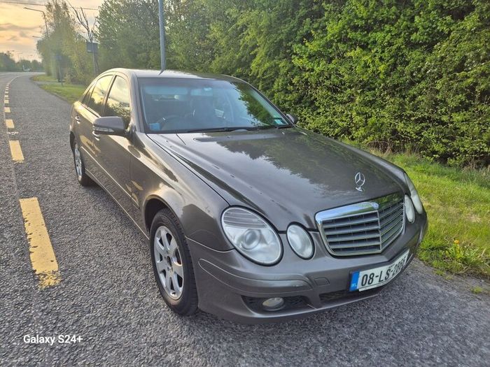 Mercedes-Benz E-Class 2008