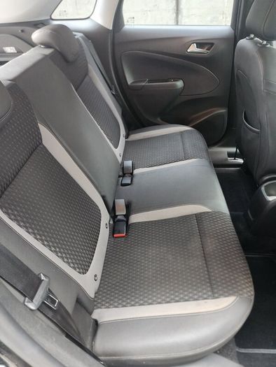 Opel Crossland X 2018