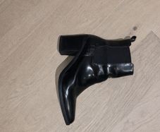 BLACK Croc-Effect Leather Boots