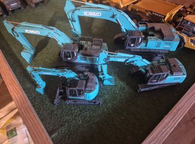 Kobelco Model diggers
