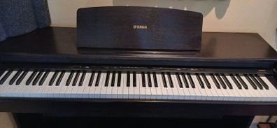Yamaha Electric Piano YDP-101