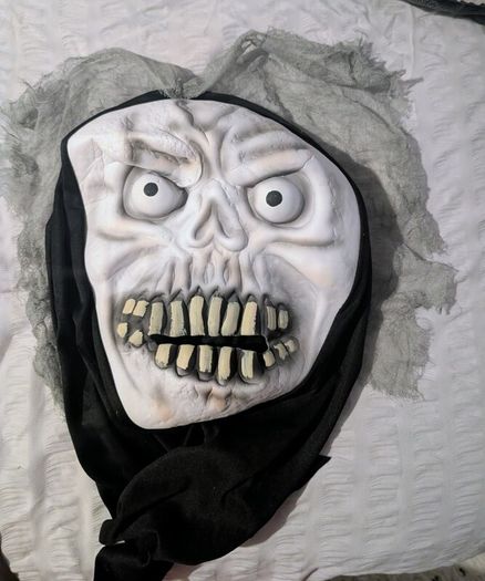 Halloween costume