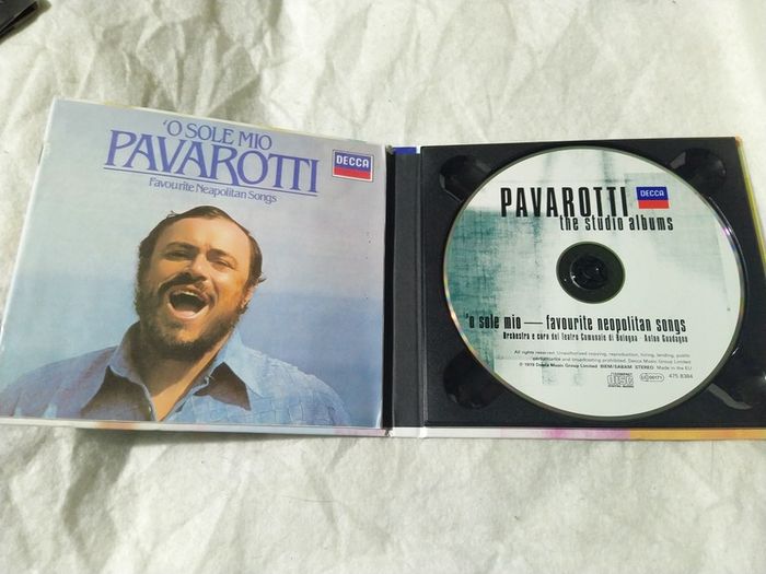 Pavarotti - Favourite Neapolitan Songs Cd