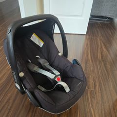 Maxi cosi pebble