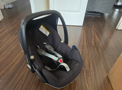 Maxi cosi pebble
