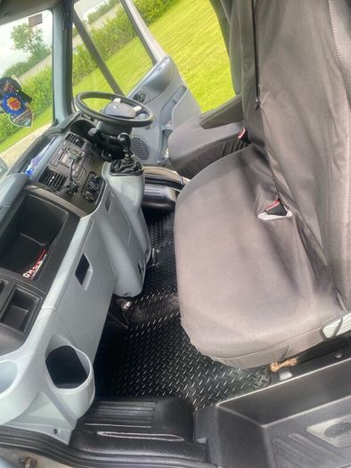 2013 Ford transit off grid sleeper van