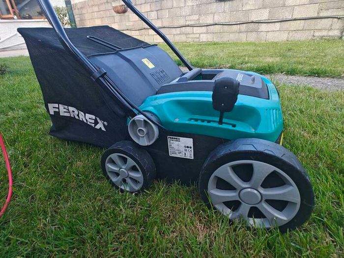 Ferrex Lawn Scarifier / Aerator
