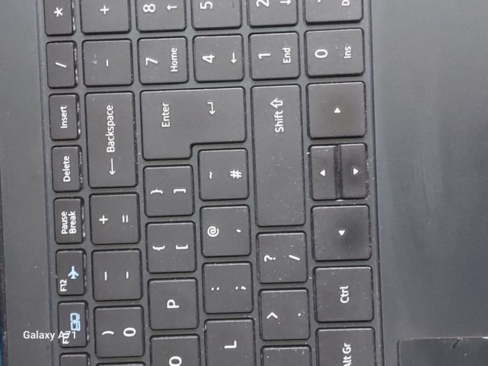 Dynabook Sattelite Pro, Intel Core i3-1005G1 CPU, 1.2GHz, 8GB Ram, 128GB SSD, Windows 10 Pro, Microsoft Edge, Chrome