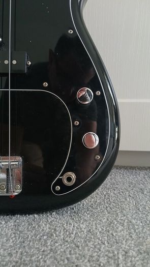 Fender Precision