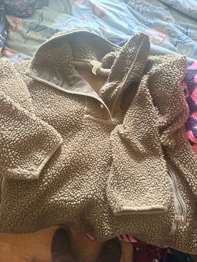 Fleece top