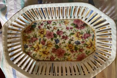 Past Times Pierced Floral Dish