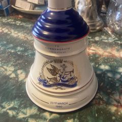 Whiskey decanter free postage