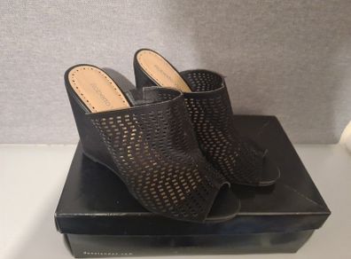 Dune shoes