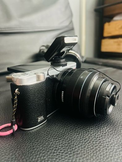 Photo camera mirrorless