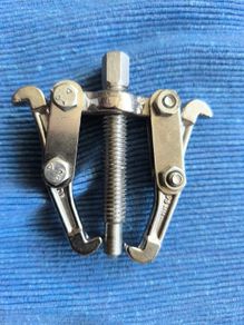 Bearing Puller