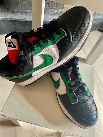 Nike Dunk Low Size UK7.5