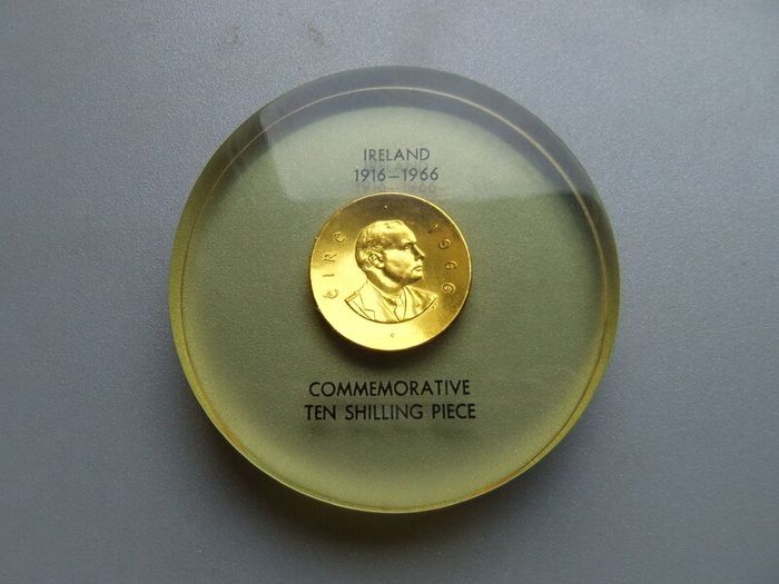 Commemorative Pearce 10 Shillings
