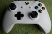 Microsoft Xbox One  Wireless Controller White