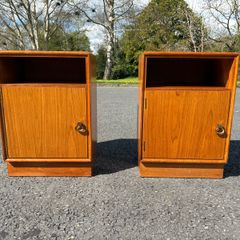 Retro Vintage mid -century Meredew oak bedside cabinets c1960s