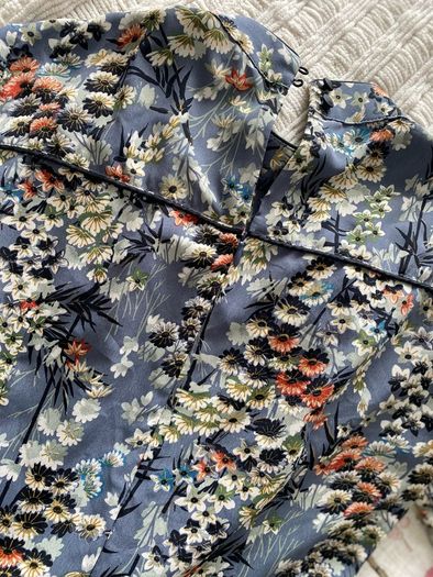 Zara dress like new  -size S