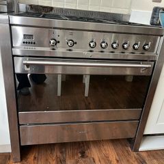 Smeg dual fuel range cooker