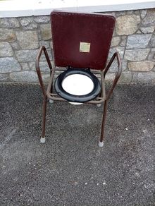 Chair commode