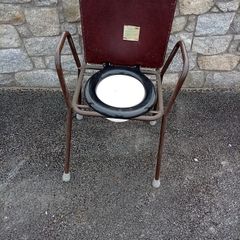 Chair commode