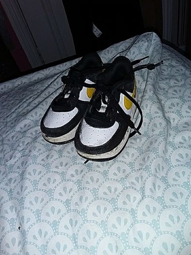 baby shoes