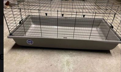 Indoor rabbit cage