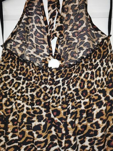 BNWT Amazing Halterneck Dress size 16 + matching accessories available