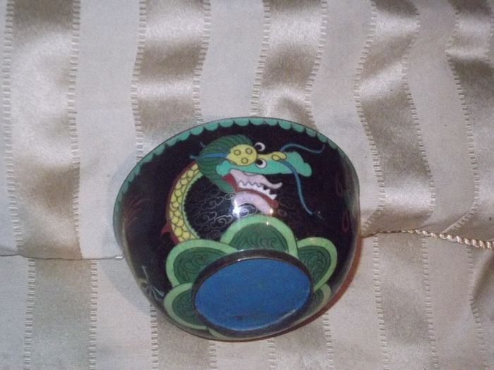 a lovely  small antique chinese cloisonne  bowl