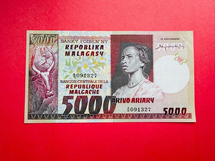 Madagascar. 5000  Francs. 1974  Scarce  Pick 66a